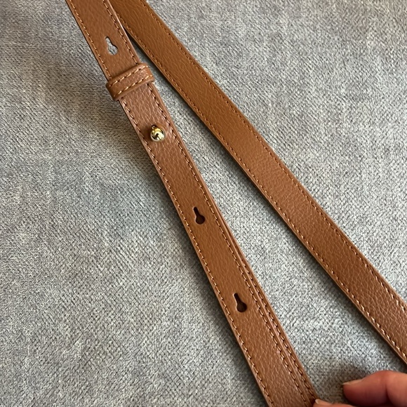 NWOT! Marc Jacobs Brown Pebbled Leather Gold Hardware Adjustable Strap - Picture 3 of 6